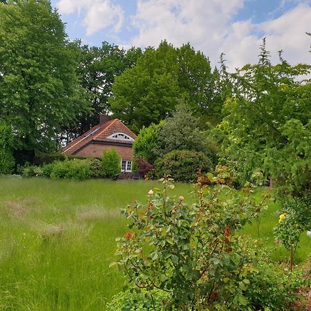Ferienwohnung Gartenblick Westerstede Kültér fotó