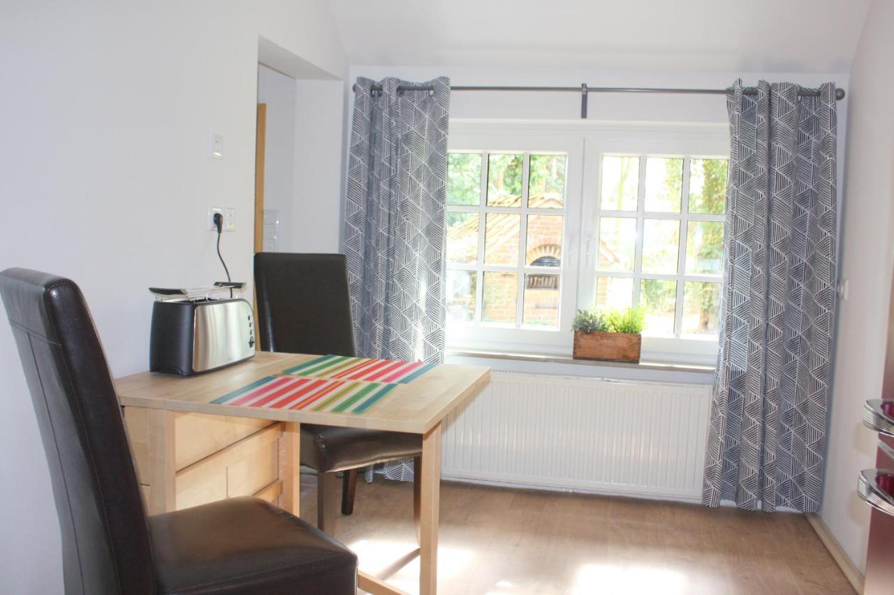 Ferienwohnung Gartenblick Westerstede Kültér fotó