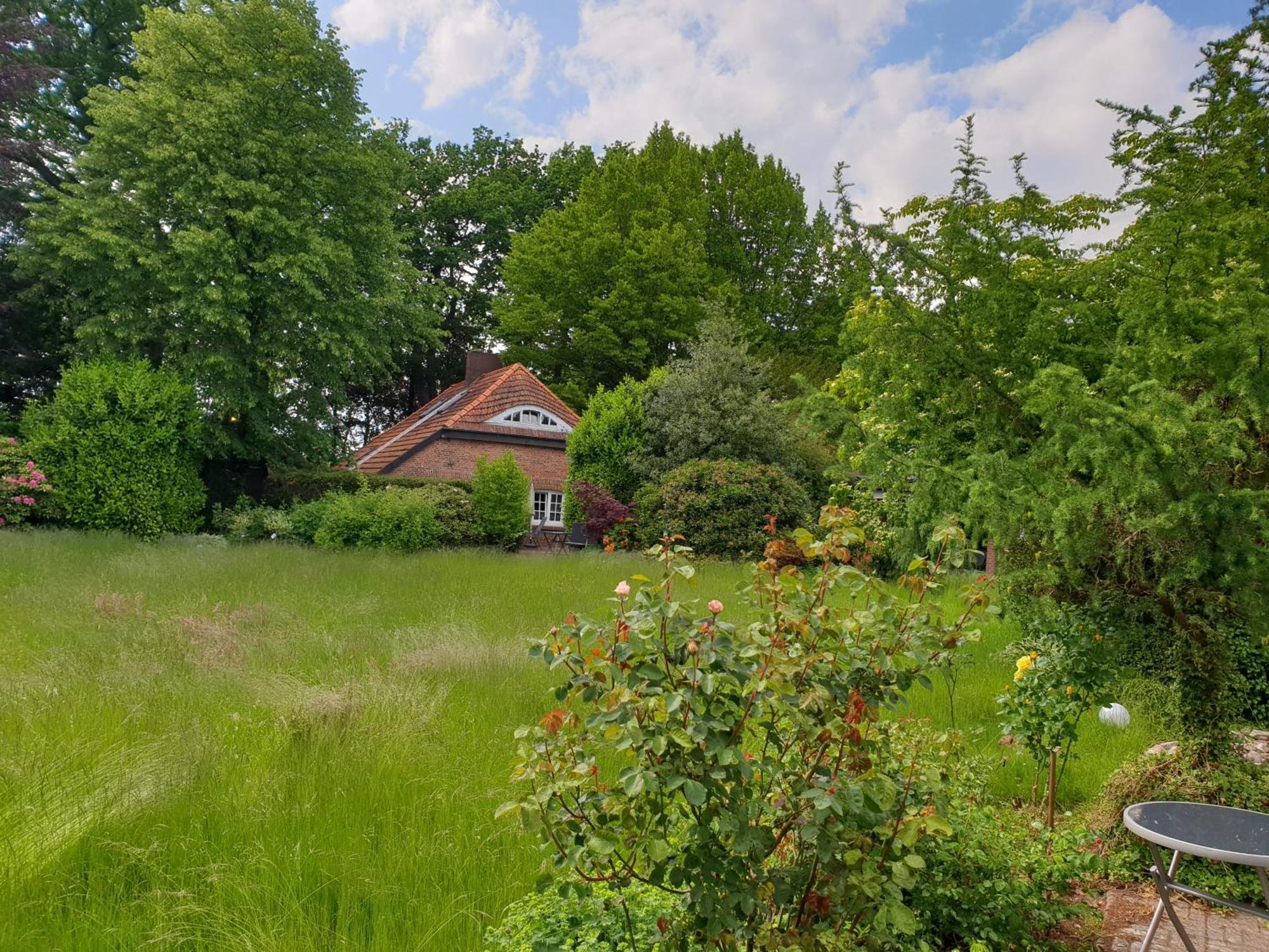 Ferienwohnung Gartenblick Westerstede Kültér fotó
